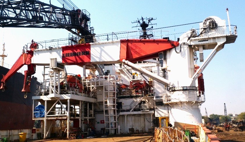Liebherr 2650-50 | Telescopic Boom Crane